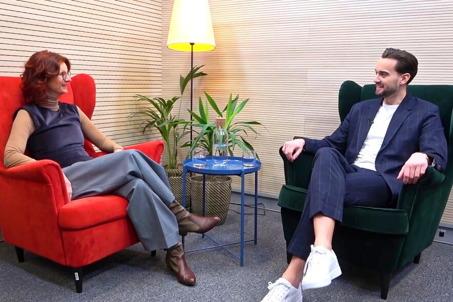 Alenka Repič in the 79th episode of the Alumni Connect podcast