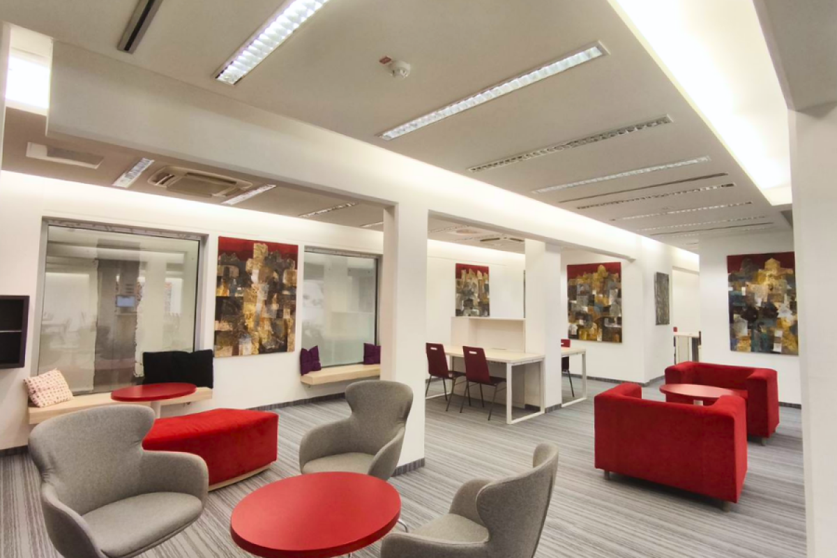Silver*CEK on the lower floor of the CEK Library, with numerous study spaces and an areas for relaxing and socialising. 