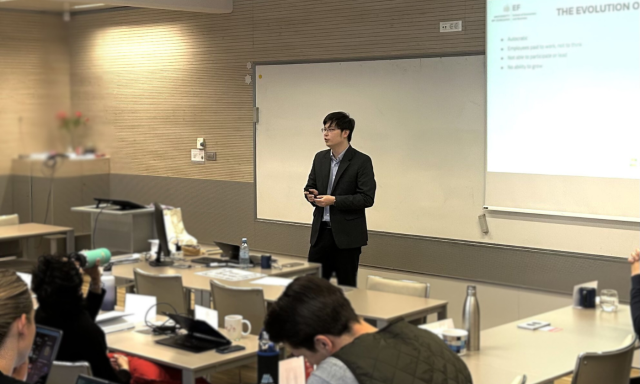 Professor